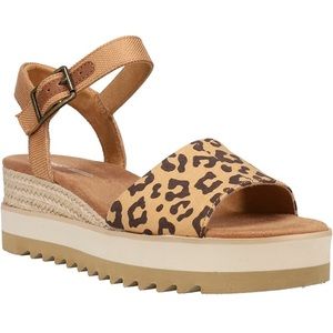 Toms-Diana Ankle Strap wedge sandals in Sand with leopard print (used twice)